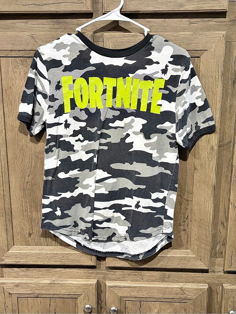 Fortnite Camo Logo Tee Camo Short Sleeve Tee Size XL NWT